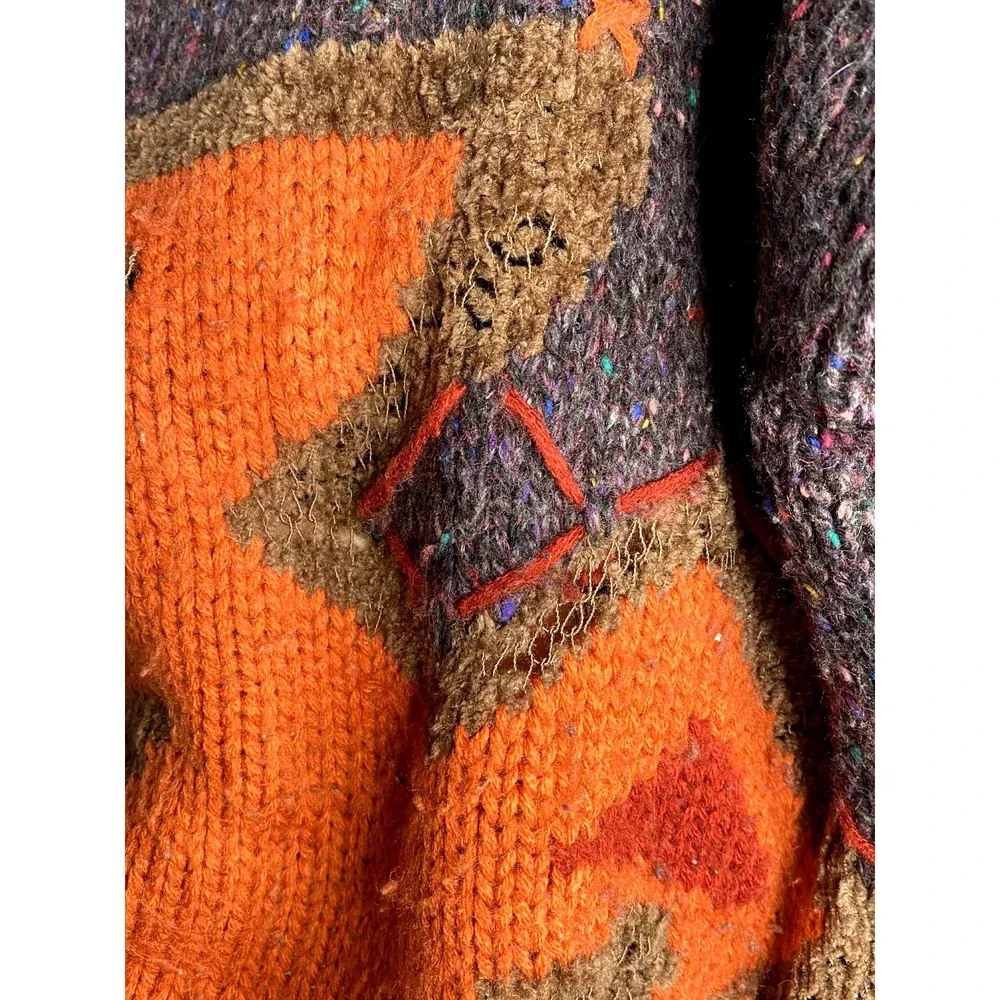 Vintage sweater Mens size large Wool Blend Thrashed Bum Fisherman grandpa tribal